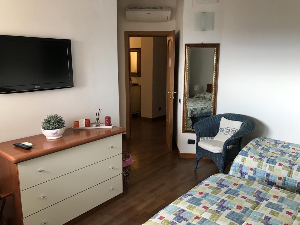 Dimora Spina Hotel Ferrazzano Buitenkant foto